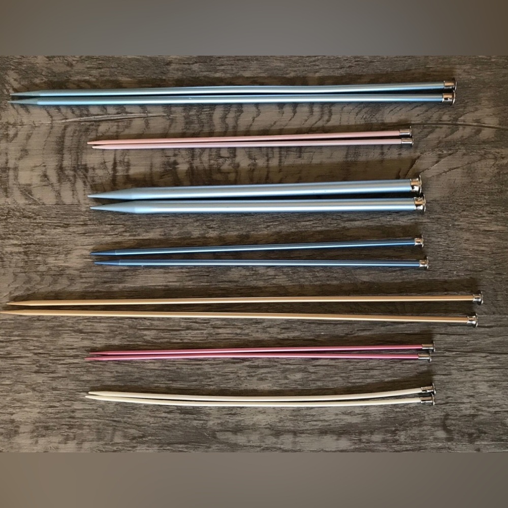 Vintage Knitting Needles Hero & Unbranded